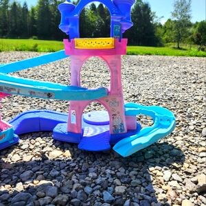 Klip Klop Stable little people